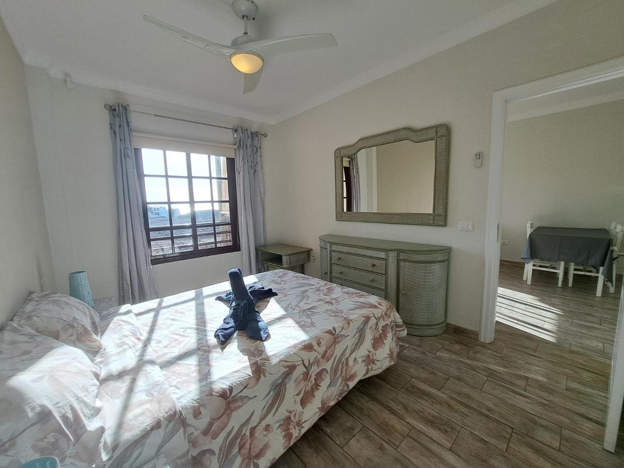 Atlantis 3 One Bedroom, Sea Front, In Complex With Pool Costa Del Silencio Ngoại thất bức ảnh